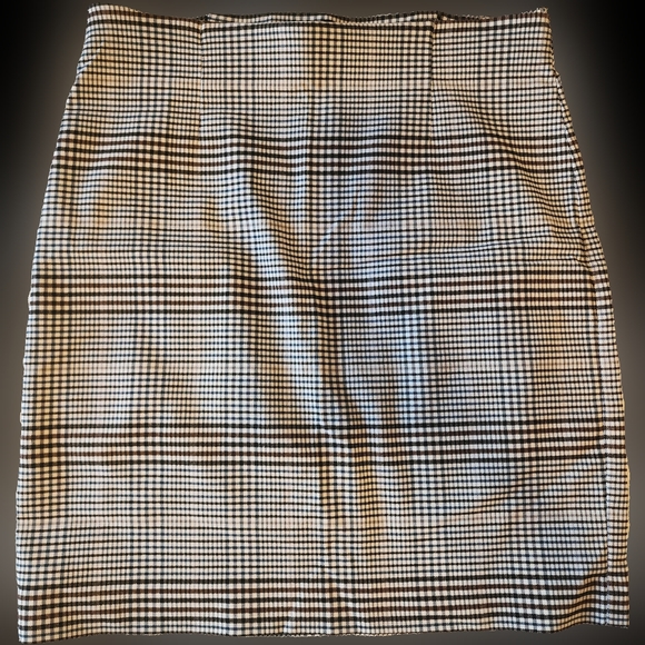 Dynamite Brown/grey/white Plaid mini skirt - Small - Picture 2 of 4